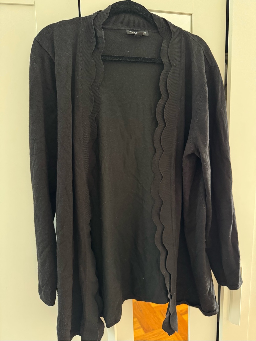 Cable & Gauge Women Cardigan
